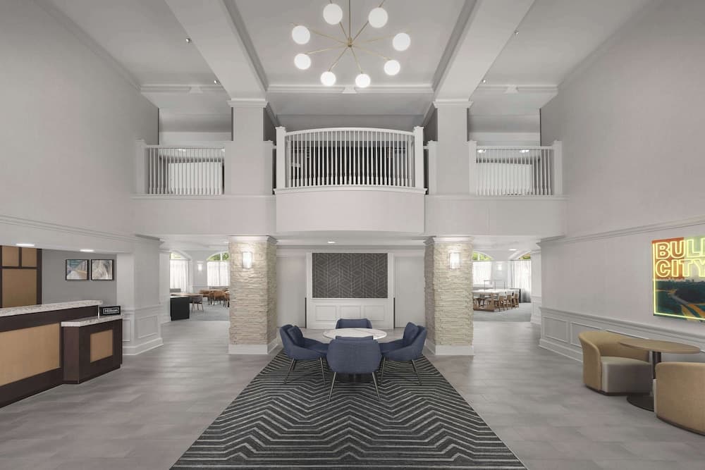 Homewood Suites by Hilton Raleigh-Durham AP/Research Triangle interior in Durham, NC — gallery photo 2