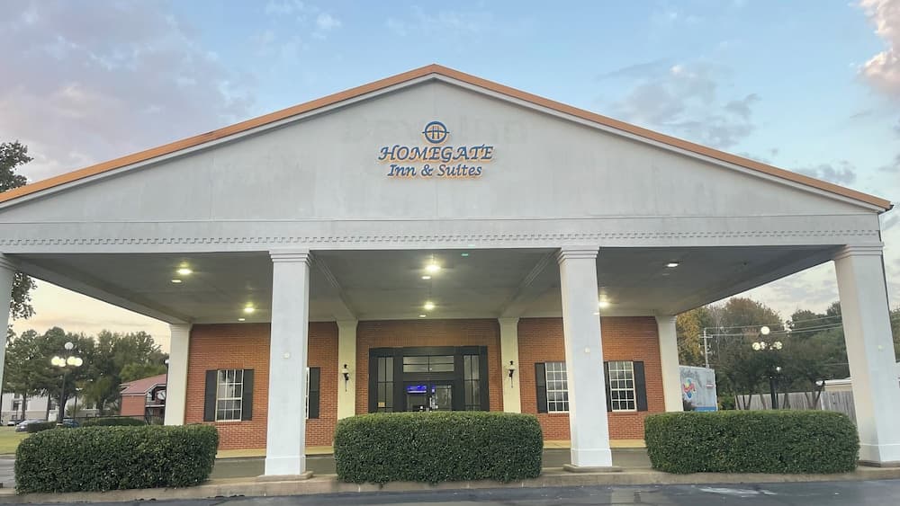 Homegate Inn And Suites Collierville TN — hotel in Collierville, Tennessee