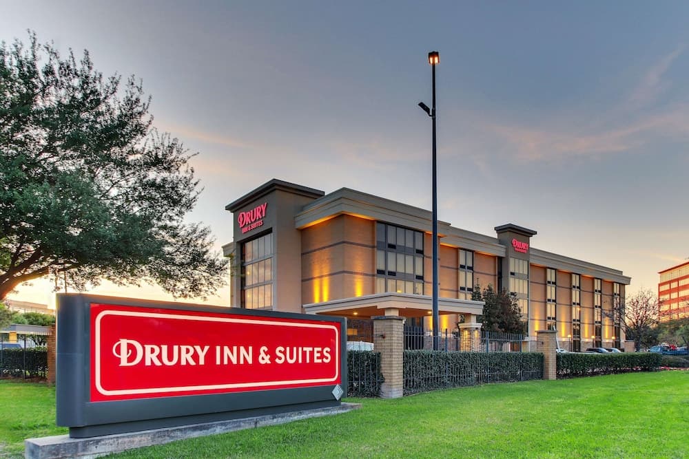 Heritage Inn Suites Houston/Sugar Land, Trademark by Wyndham — hotel in Sugar Land, Texas