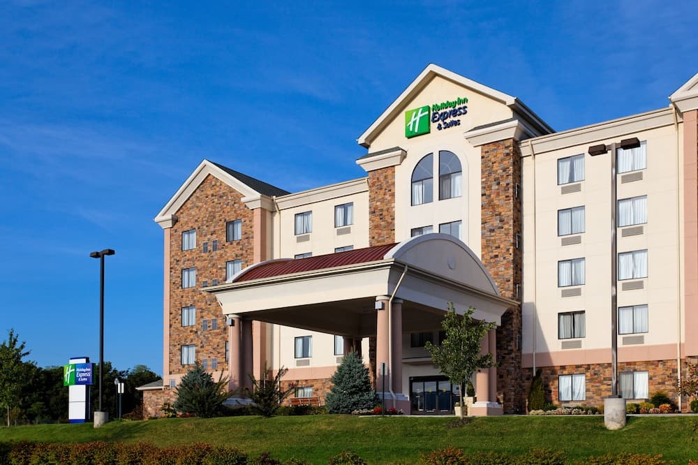 Holiday Inn Express Hotel and Suites Kingsport by IHG — hotel in Kingsport, Tennessee