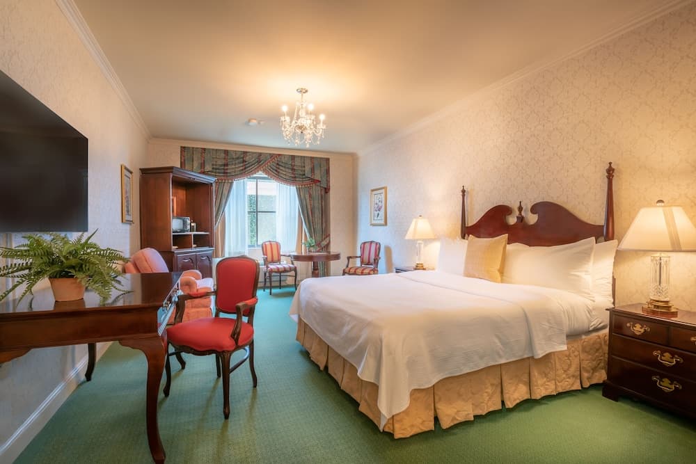 Bristol Hotel, Boutique Collection featured exterior or lobby in Campbell, CA — similar hotel