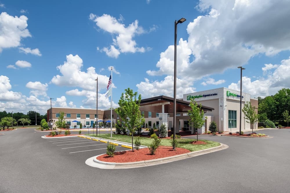 Holiday Inn Express Hotel & Suites Wilson - Hayes Place by IHG — hotel in Wilson, North Carolina