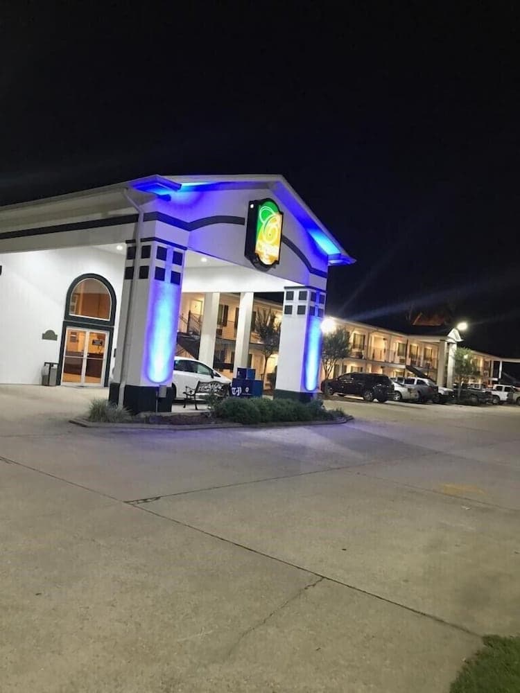 Cypress Inn — hotel in Luling, Louisiana