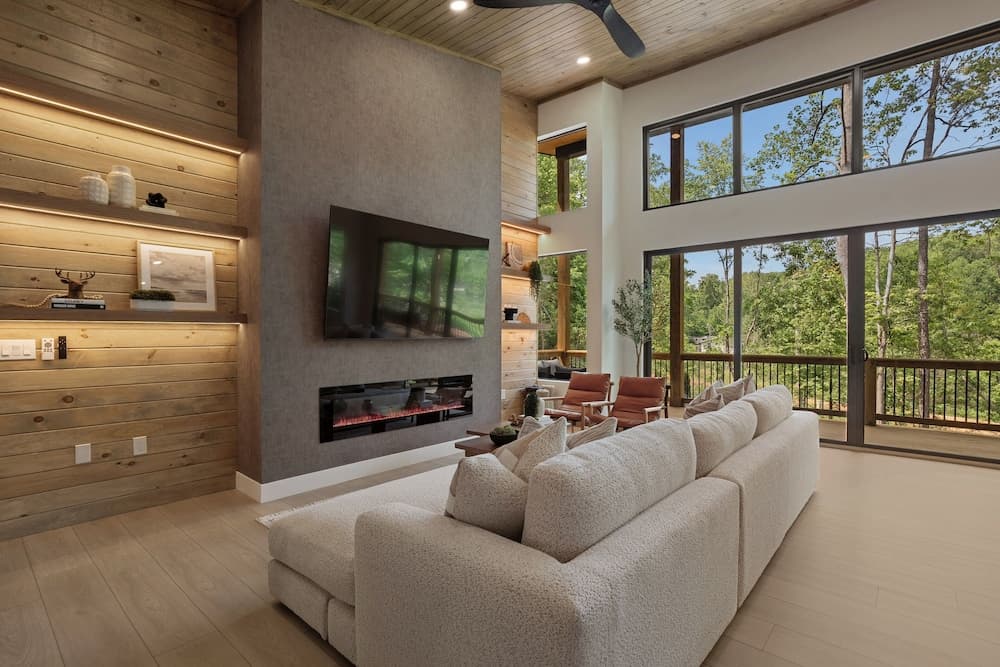 Zoka - Modern Mountain Retreat — hotel in Westminster, South Carolina