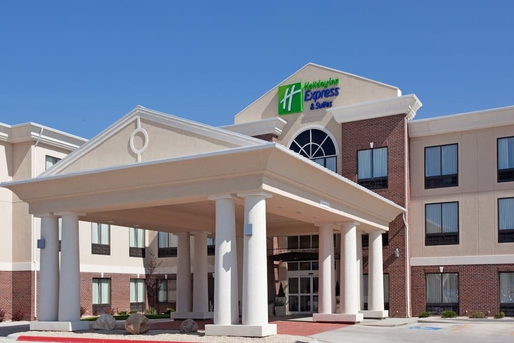 Holiday Inn Express & Suites Buffalo by IHG featured exterior or lobby in Buffalo, WY — similar hotel