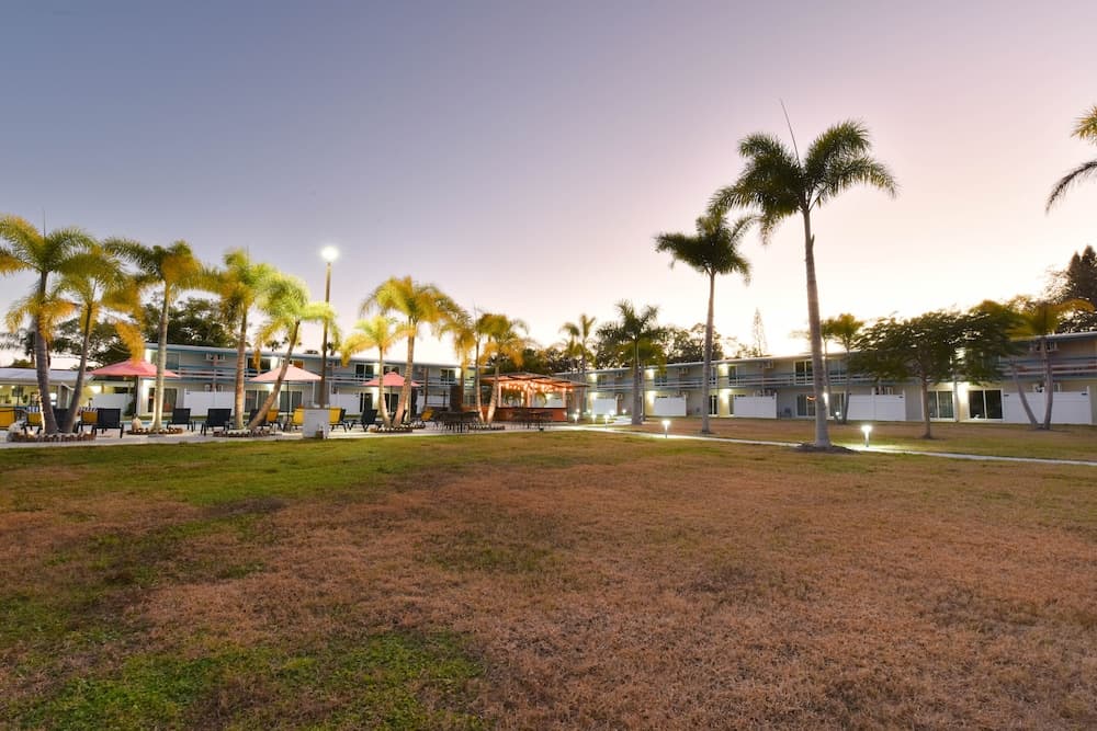 Golden Host Resort - Sarasota — hotel in Sarasota, Florida