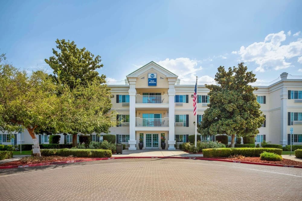 Best Western Clovis Cole — hotel in Clovis, California