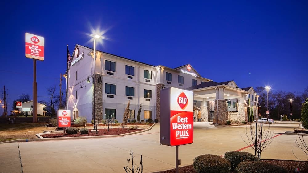 Best Western Plus Desoto Inn & Suites — hotel in Mansfield, Louisiana