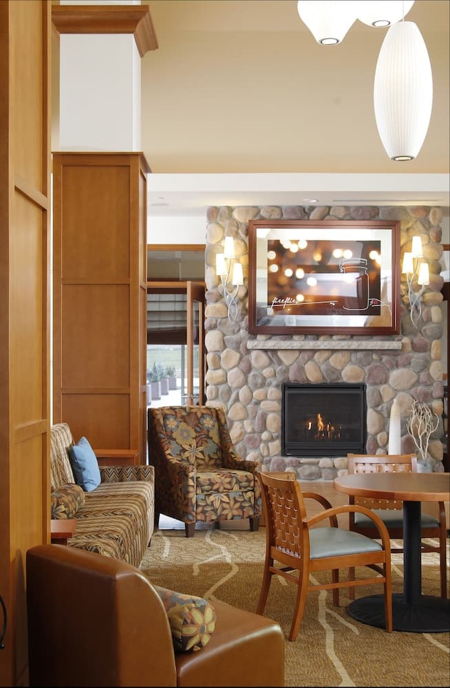 Hilton Garden Inn Cedar Falls interior in Cedar Falls, IA — gallery photo 2