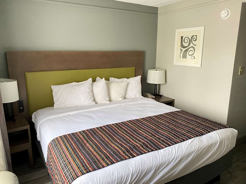 Best Western Kennesaw property views in Kennesaw, GA — gallery photo 3