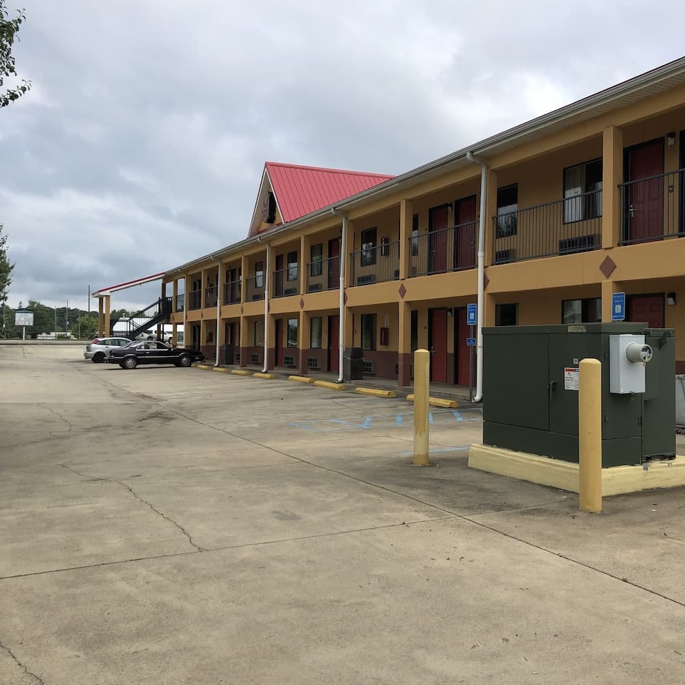 Clairmont Inn — hotel in Jasper, Georgia