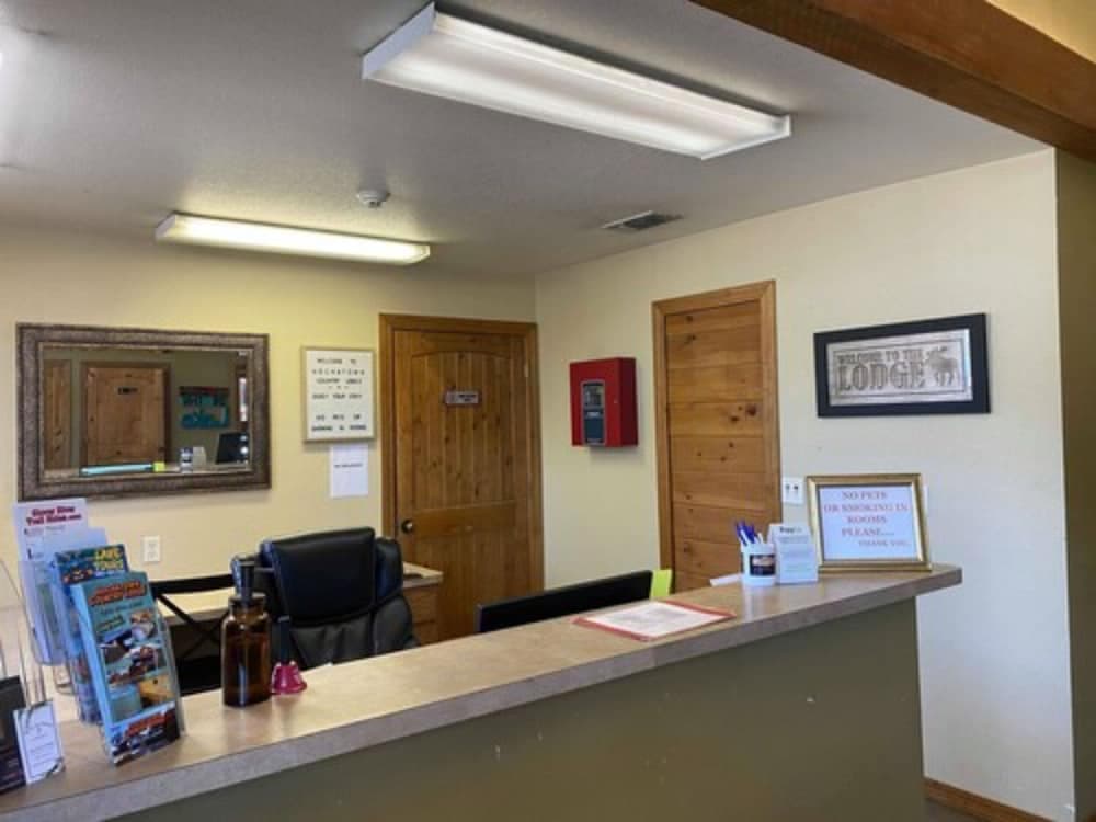 New Hochatown Lodge property views in Broken Bow, OK — gallery photo 3
