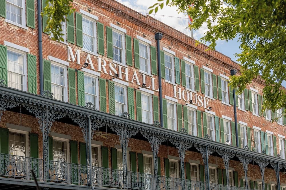 The Marshall House, Historic Inns of Savannah — hotel in Savannah, Georgia