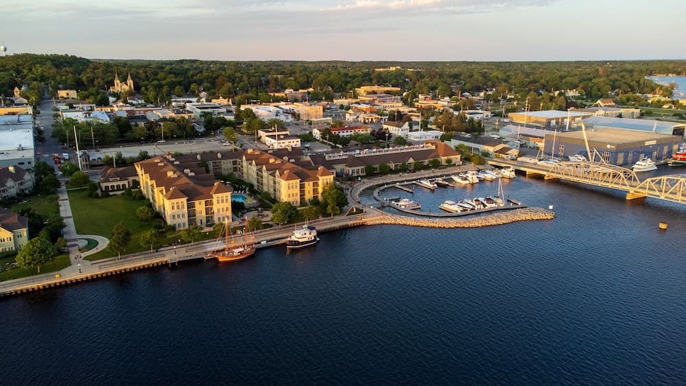 Stone Harbor — hotel in Sturgeon Bay, Wisconsin