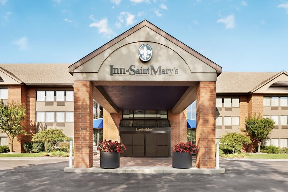 The Inn at Saint Mary's — hotel in South Bend, Indiana