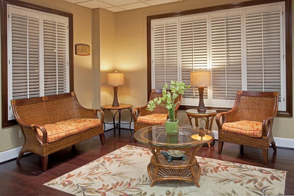 Holiday Inn & Suites Clearwater Beach S-Harbourside by IHG property views in Indian Rocks Beach, FL — gallery photo 3