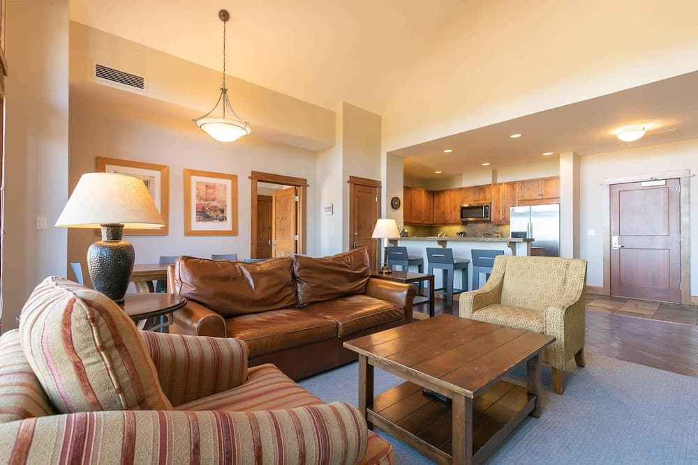 East West Hospitality Tahoe featured exterior or lobby in Truckee, CA — similar hotel