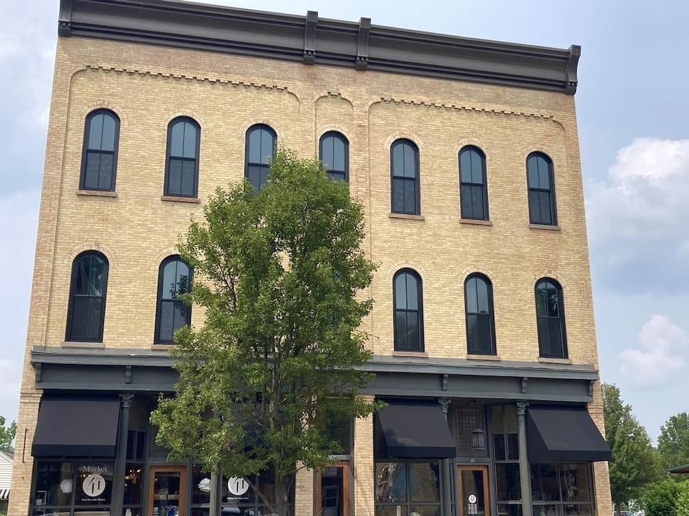 Muskegon River Inn featured exterior or lobby in Newaygo, MI — similar hotel