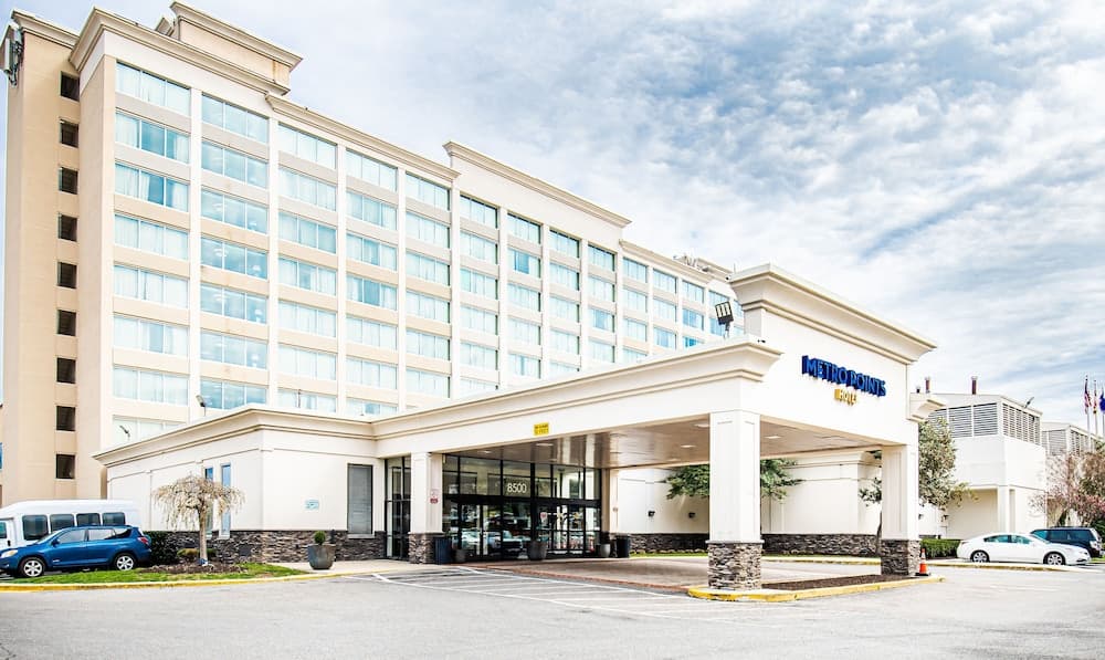 Metro Points Hotel — hotel in Hyattsville, Maryland