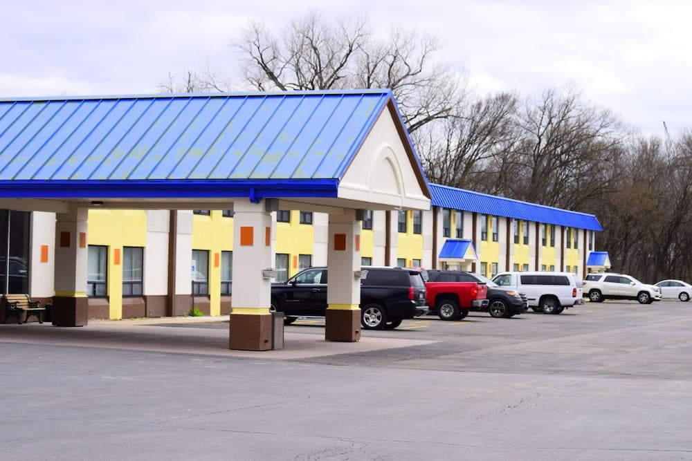 Days Inn by Wyndham Rock Falls — hotel in Rock Falls, Illinois
