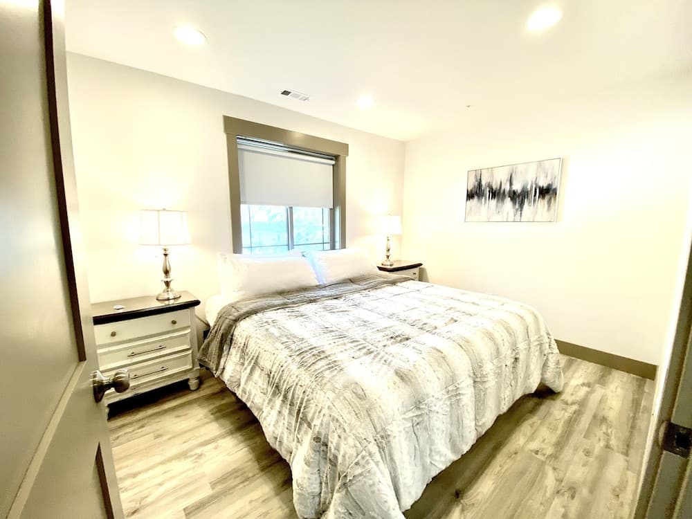 The Raspberry Garden Luxury Hotel & Suites property views in Rexburg, ID — gallery photo 3