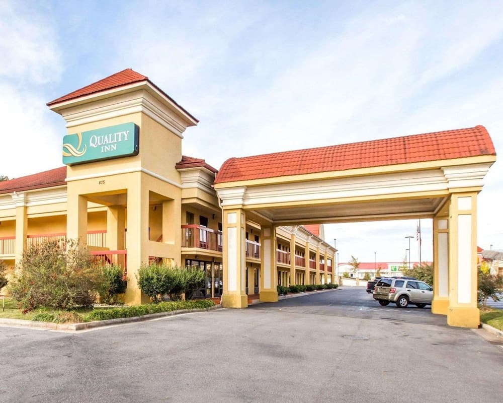 Quality Inn Dalton Central — hotel in Dalton, Georgia