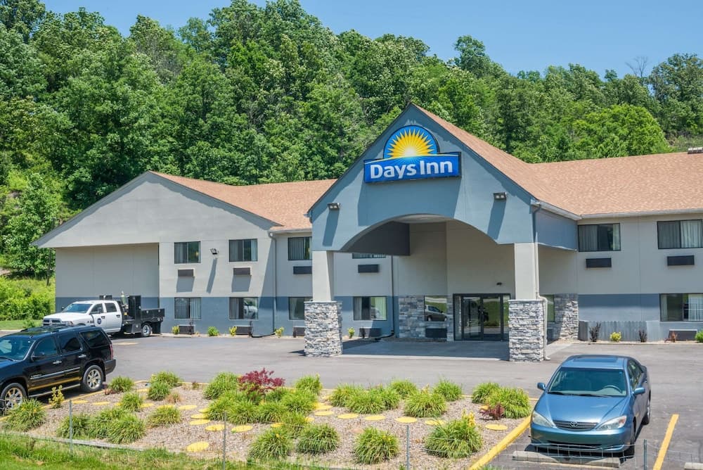 Days Inn by Wyndham Ashland featured exterior or lobby in Ashland, KY — similar hotel
