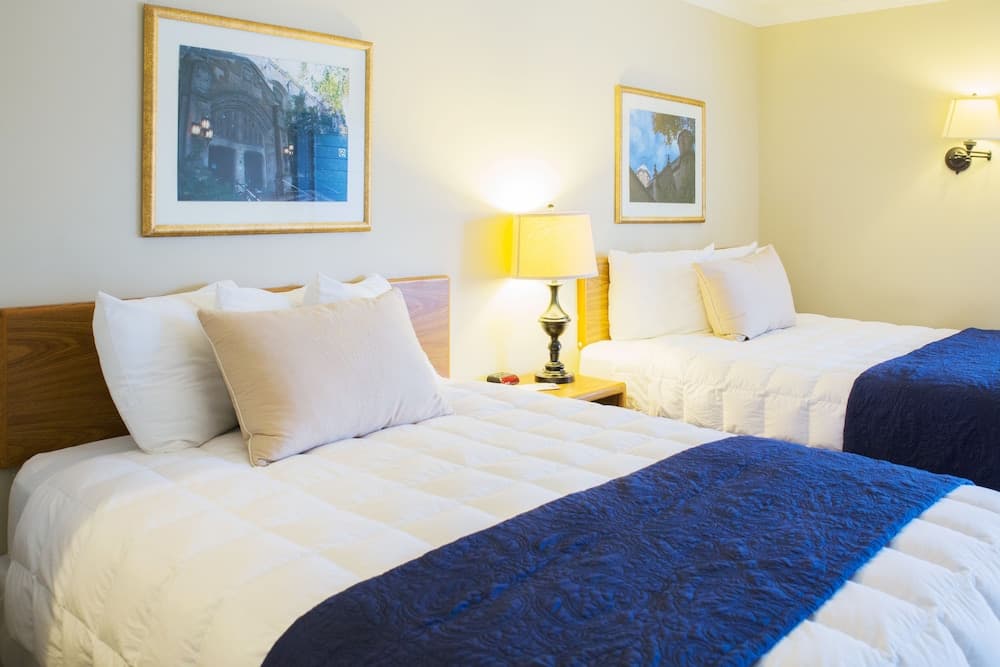 The University Inn Ann Arbor interior in Ann Arbor, MI — gallery photo 2