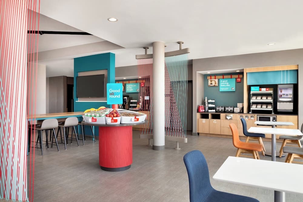 avid hotel Byron Warner Robins by IHG — hotel in Byron, Georgia