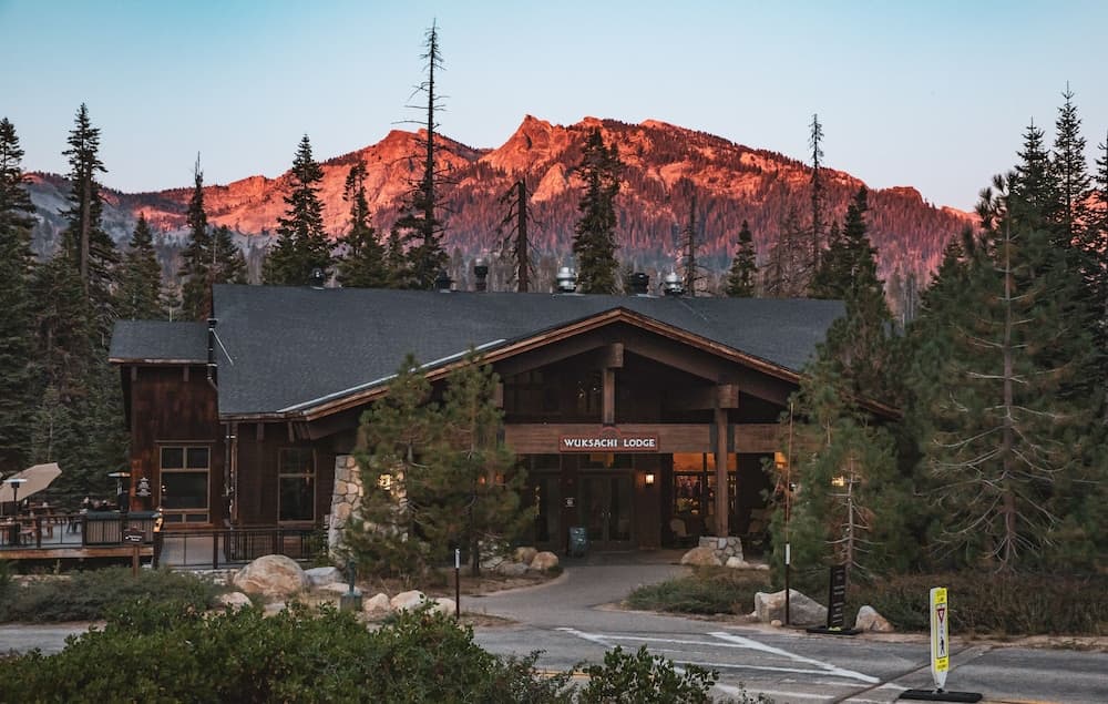Wuksachi Lodge — hotel in Wilsonia, California