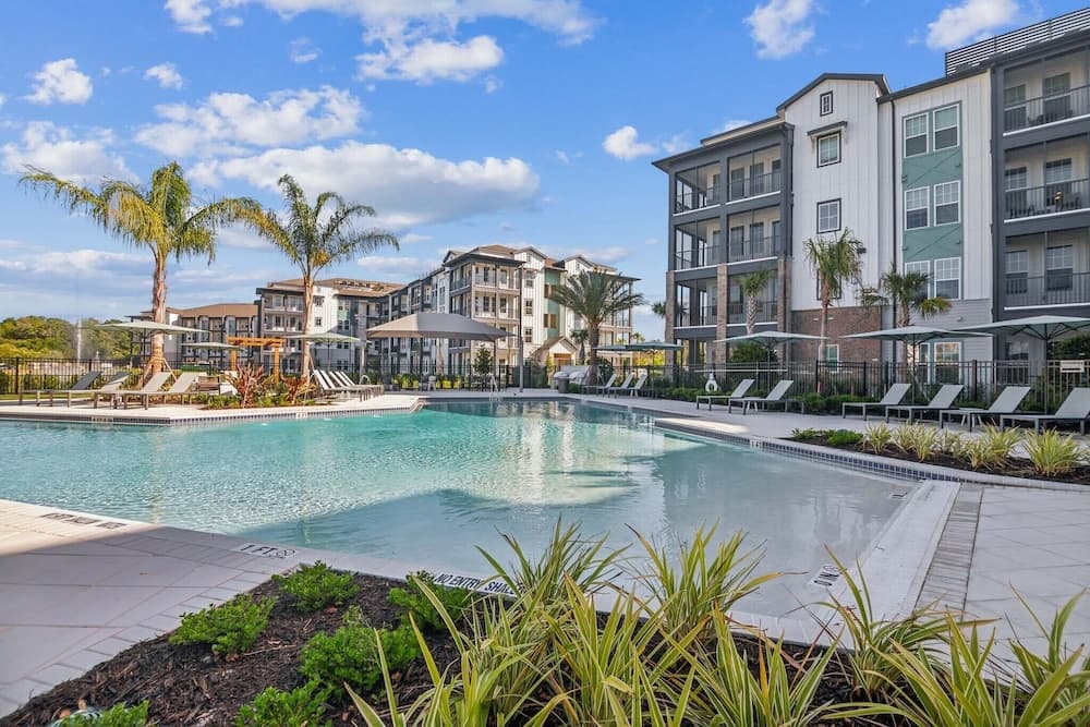 Landing Apartments near Sun City Center and Riverview — hotel in Ruskin, Florida