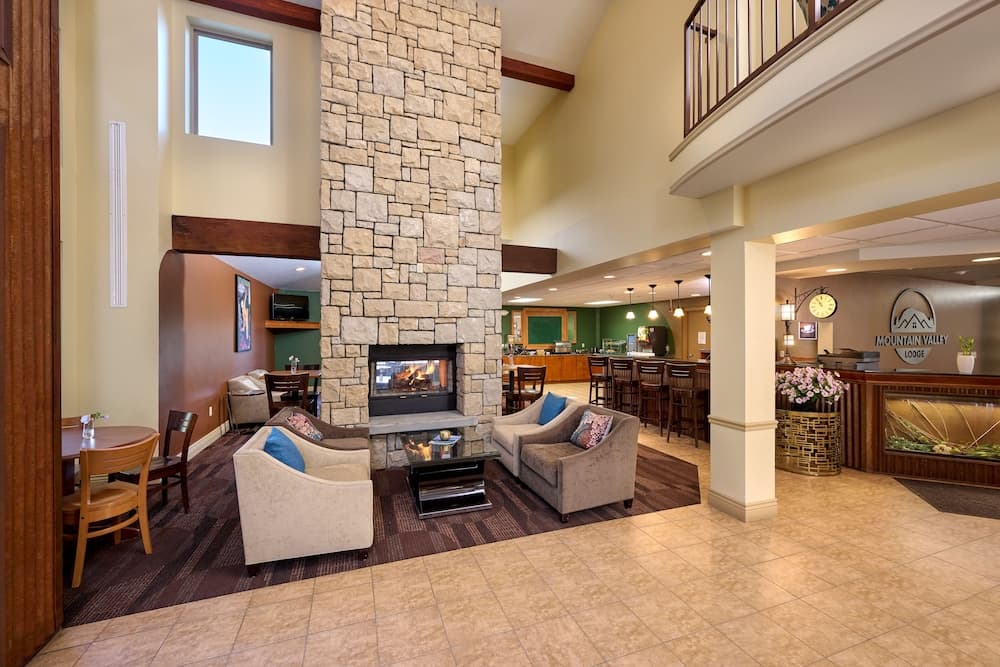 Mountain Valley Lodge interior in Hailey, ID — gallery photo 2