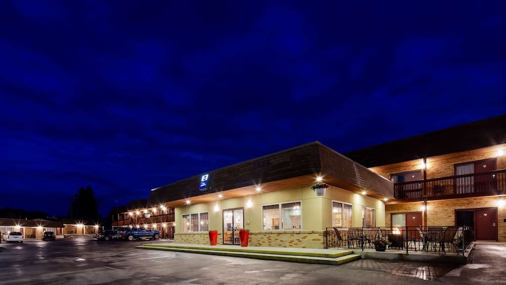 Best Western Buffalo Ridge Inn — hotel in Custer, South Dakota