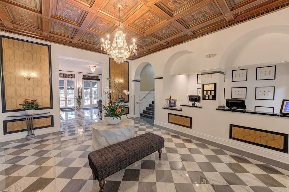 Inn at the Park by WorldMark featured exterior or lobby in San Diego, CA — similar hotel