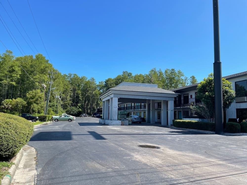 Guest Inn — hotel in Lake City, Florida