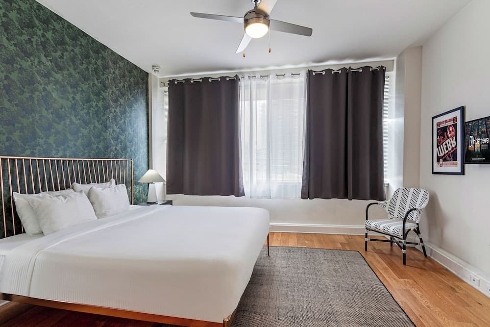 Spacious Modern Condos near French Quarter property views in New Orleans, LA — gallery photo 3