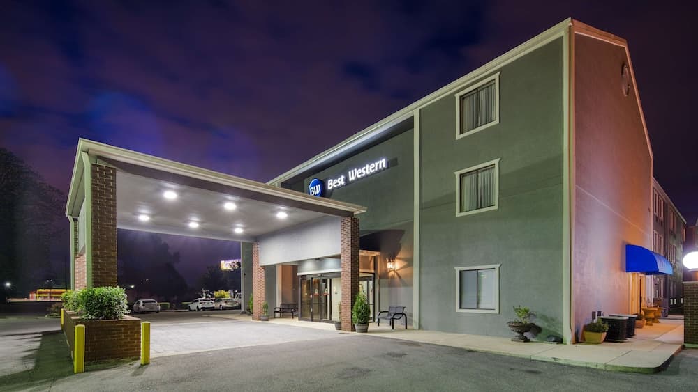 Best Western River City Hotel featured exterior or lobby in Decatur, AL — similar hotel