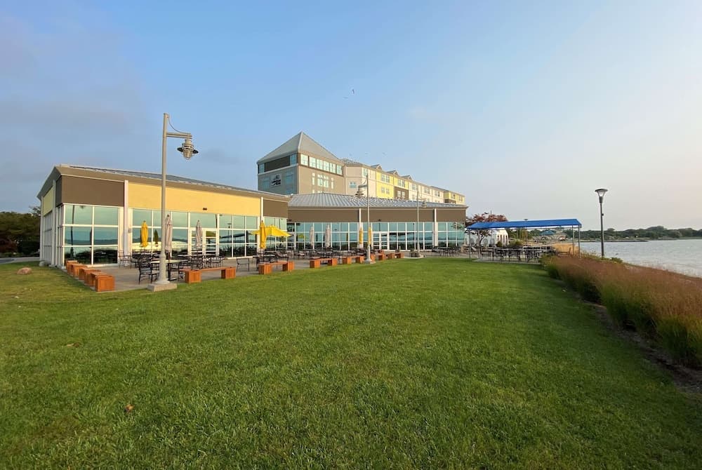 41 Lakefront Hotel, Trademark Collection By Wyndham featured exterior or lobby in Geneva, NY — similar hotel