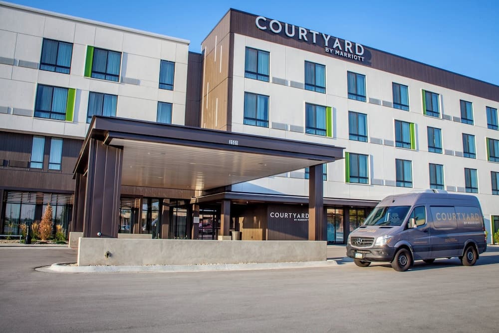 Courtyard by Marriott Omaha East/Council Bluffs, IA — hotel in Council Bluffs, Iowa