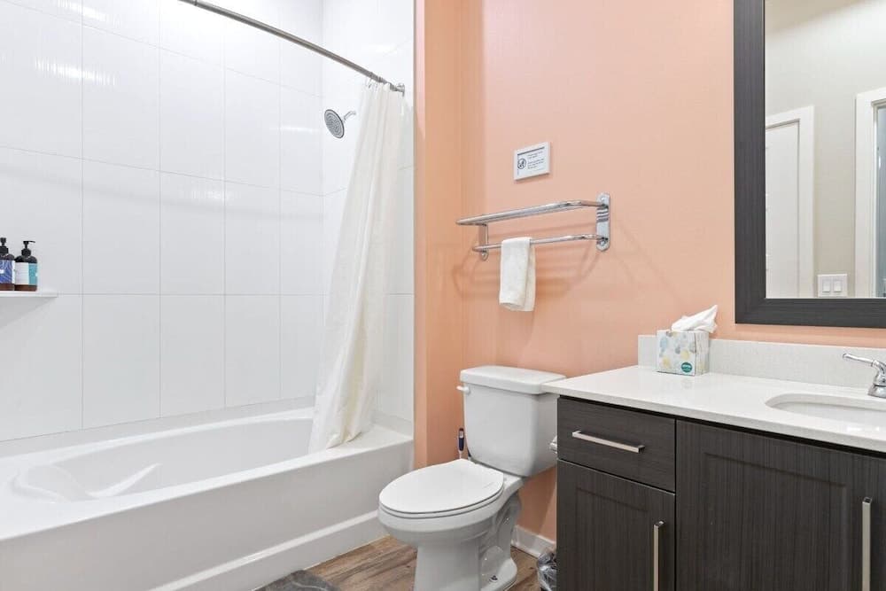 TWO Modern CozySuites with Pool 15 & 19 property views in Phoenix, AZ — gallery photo 3