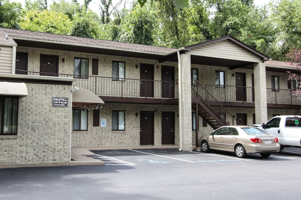 Affordable Corporate Suites - Florist Road exterior or lobby in Roanoke, VA — main listing photo