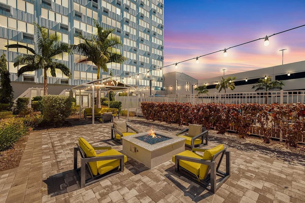 The Wayland Condos By Barsala property views in St. Petersburg, FL — gallery photo 3