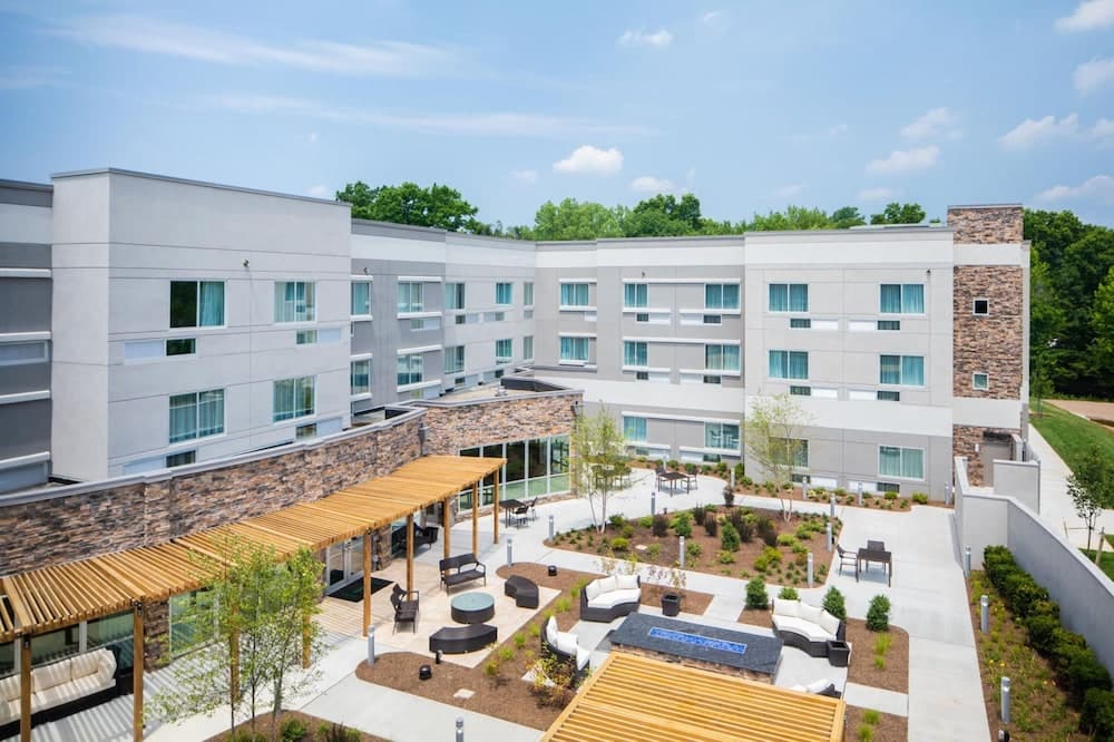Courtyard by Marriott Wayne Fairfield featured exterior or lobby in Wayne, NJ — similar hotel