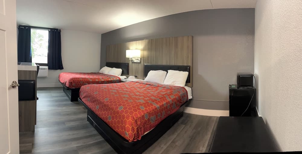 Blueway Inn & Suites Roseville — hotel in Roseville, Minnesota