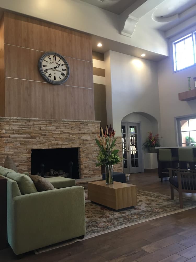 MainStay Suites John Wayne Airport by Choice Hotels interior in Santa Ana, CA — gallery photo 2