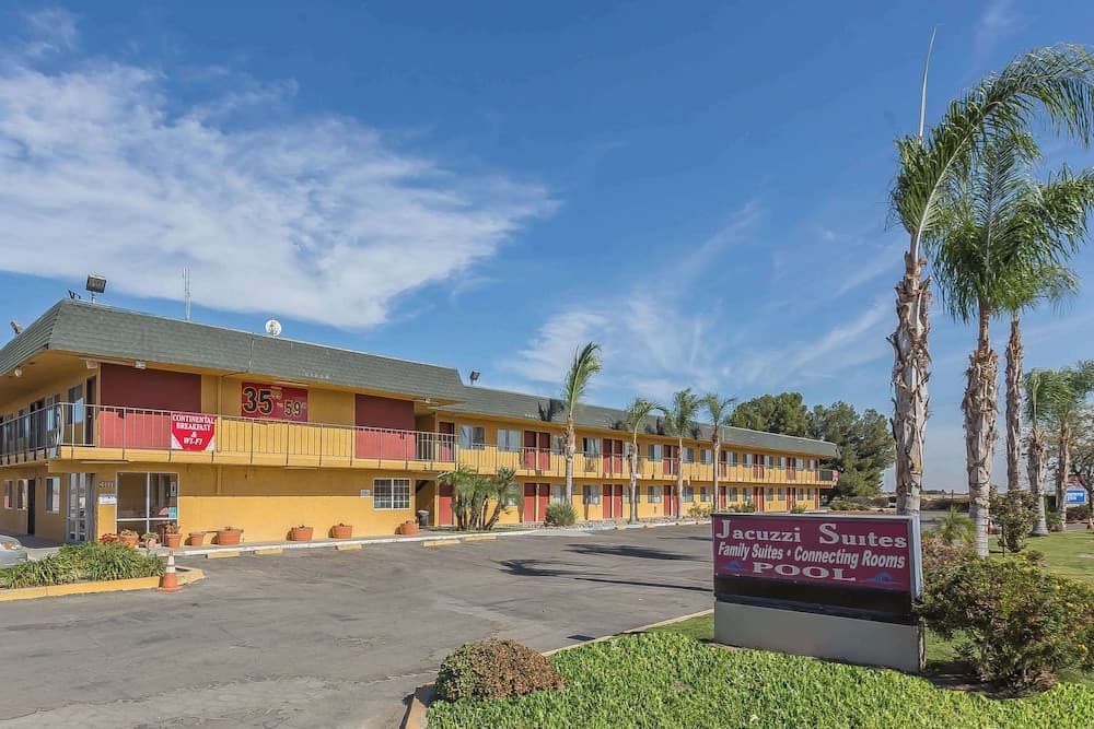 Economy Inn Buttonwillow Bakersfield I-5 — hotel in Buttonwillow, California