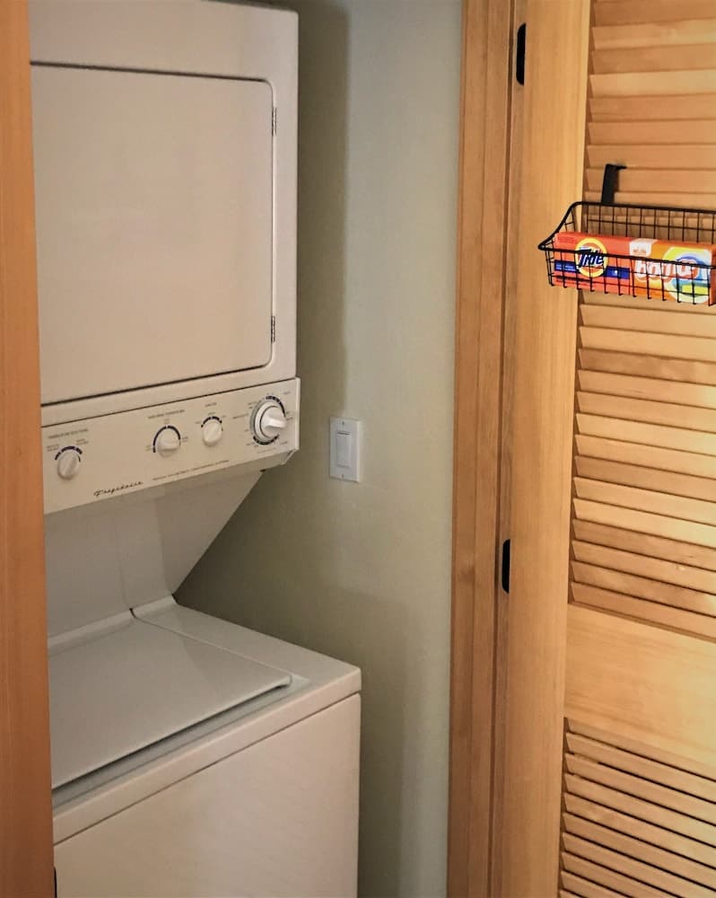 The Lodge at Canyon River Ranch interior in Yakima, WA — gallery photo 2