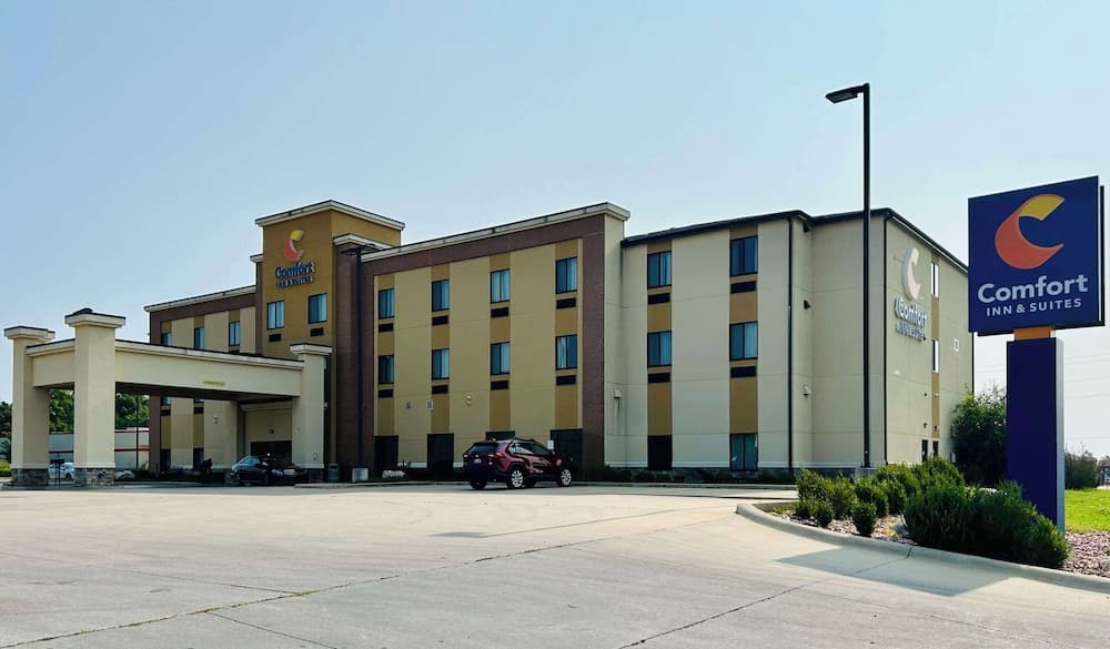 Comfort Inn & Suites Independence — hotel in Independence, Kansas