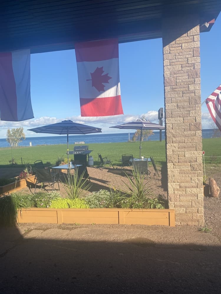 Silver Sands Hotel Rv Park interior in Ontonagon, MI — gallery photo 2