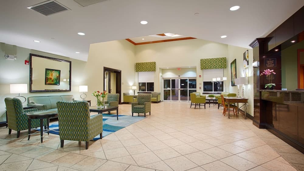 Best Western Plus Miami-Doral/Dolphin Mall interior in Miami, FL — gallery photo 2